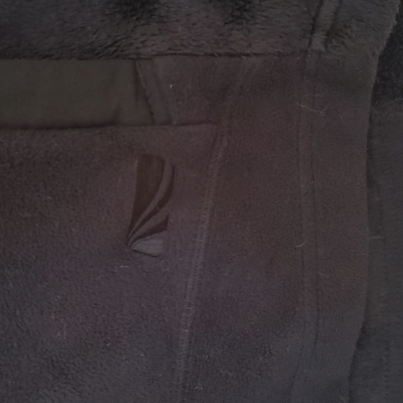 Marika Fleece Jacket - Picture 2 of 9